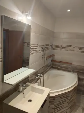 Pronájem bytu 3+1, Olomouc, U cukrovaru, 75 m2