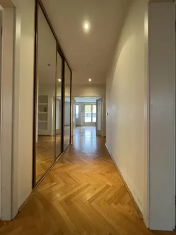 Prodej bytu 3+kk, Praha - Podolí, Levá, 150 m2