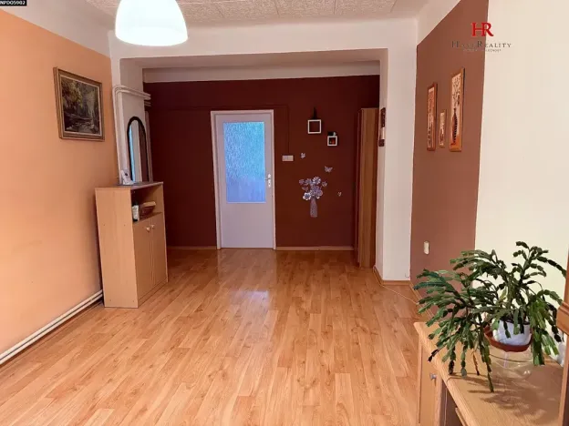 Prodej bytu 2+1, Sázava, Sídliště 9. května, 57 m2