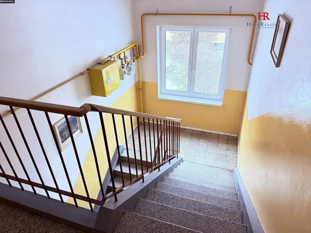 Prodej bytu 2+1, Sázava, Sídliště 9. května, 57 m2