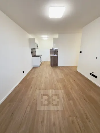 Pronájem bytu 2+kk, Kladno, Polská, 40 m2