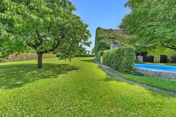 Prodej rodinného domu, Libřice, 280 m2