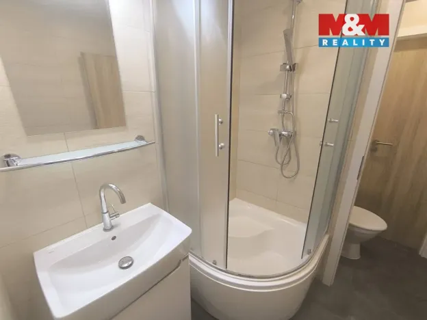 Pronájem bytu 3+1, Ústí nad Labem - Severní Terasa, Kmochova, 82 m2