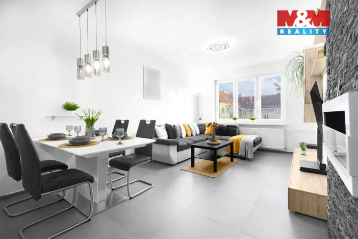 Prodej bytu 3+1, Tábor, Trocnovská, 80 m2