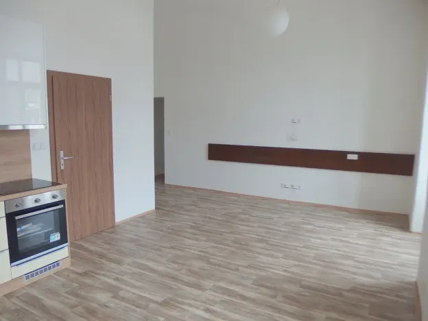 Pronájem bytu 3+kk, Napajedla, Masarykovo náměstí, 67 m2