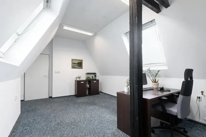 Pronájem kanceláře, Opava, Na Rybníčku, 21 m2