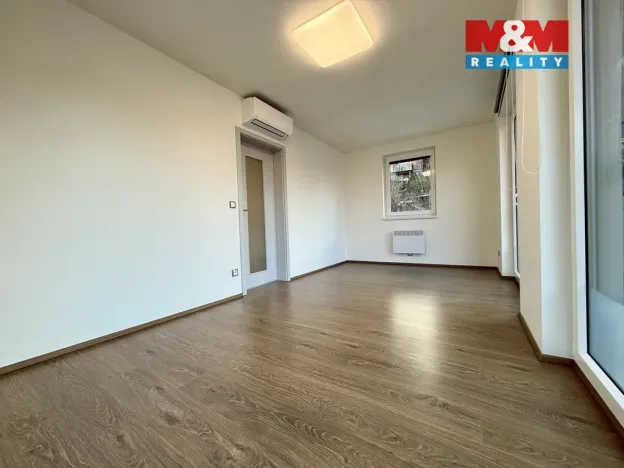 Pronájem bytu 4+kk, Měchenice, Hlavní, 71 m2