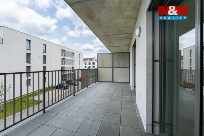 Pronájem bytu 2+kk, Plzeň, Safírová, 66 m2