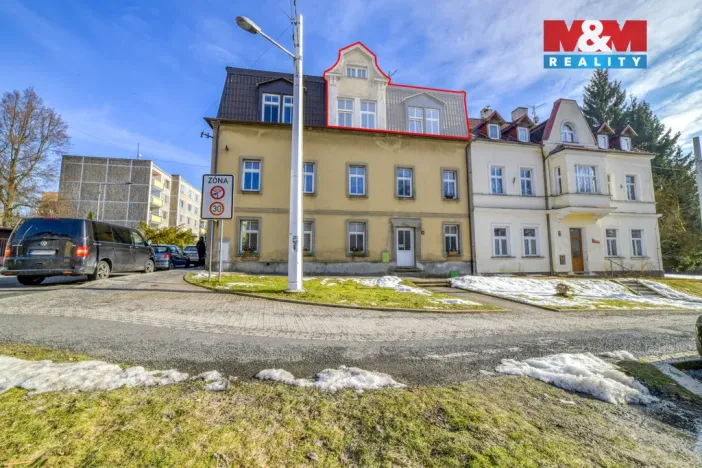 Prodej bytu 2+kk, Mariánské Lázně, Husova, 48 m2