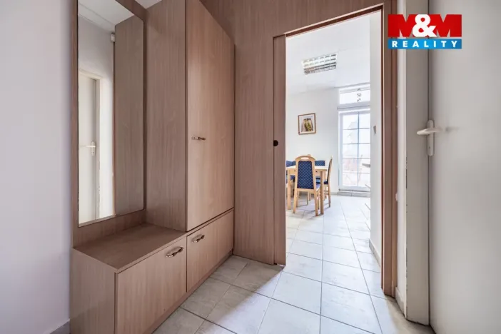 Pronájem bytu 3+1, Praha - Troja, Písečná, 58 m2