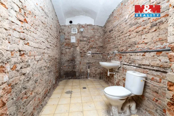 Prodej rodinného domu, Polná, Komenského, 200 m2