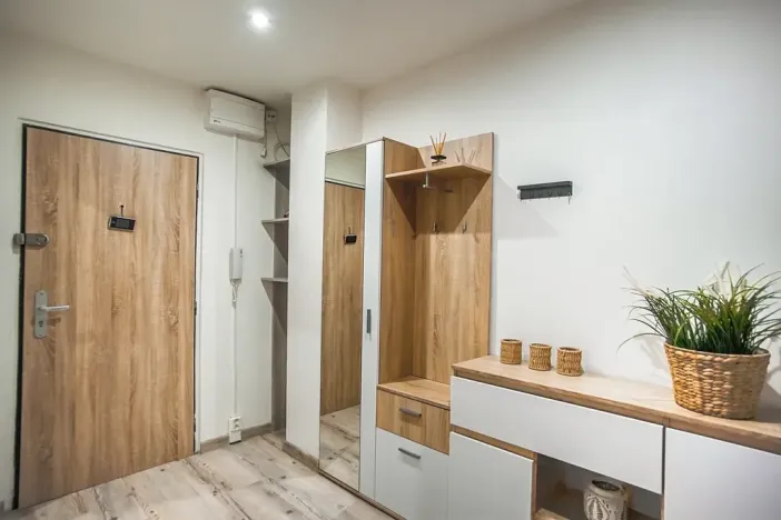 Prodej bytu 2+kk, Praha - Prosek, Ctěnická, 39 m2