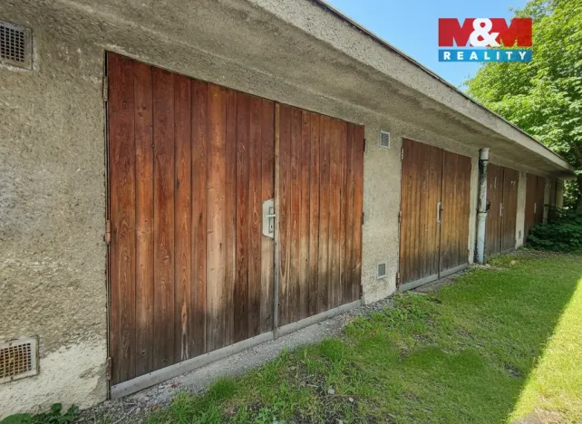 Prodej garáže, Opava, Hradecká, 18 m2