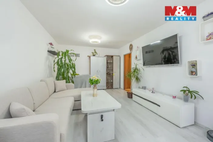 Prodej bytu 1+kk, Kladno - Kročehlavy, Holandská, 33 m2