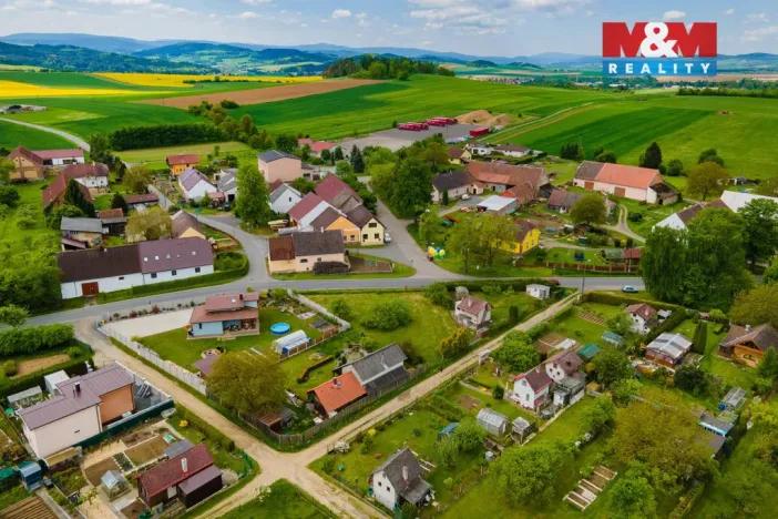 Prodej zahrady, Klatovy - Čínov, 730 m2