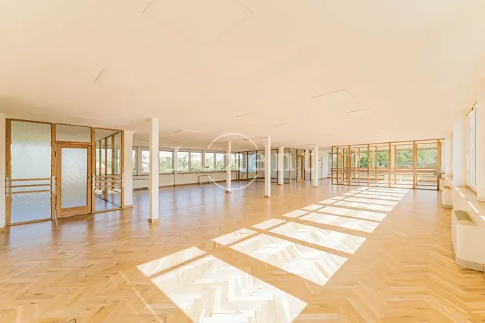 Pronájem kanceláře, Praha - Košíře, Jinonická, 257 m2