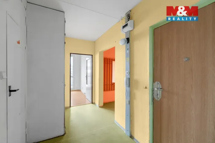 Prodej bytu 3+1, Kladno - Kročehlavy, Benešovská, 66 m2