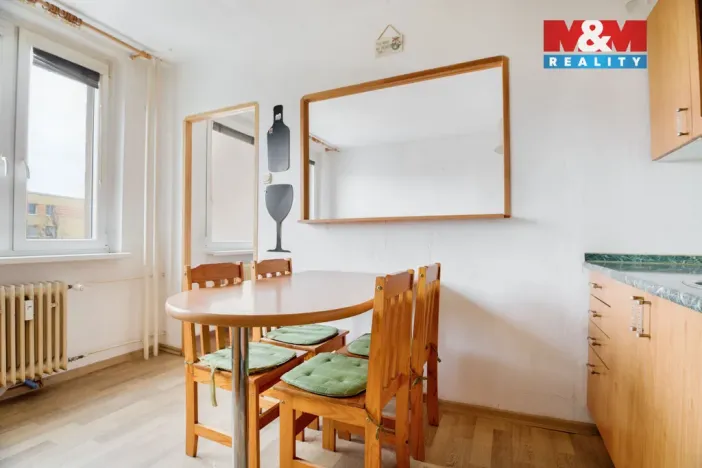 Prodej bytu 3+1, Most, Česká, 62 m2