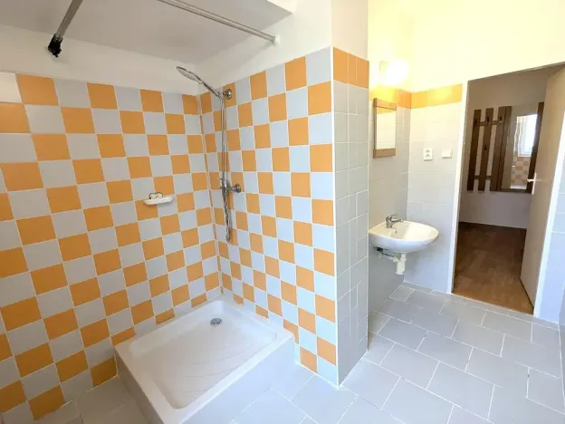 Pronájem bytu 1+kk, Louny, Palackého, 37 m2