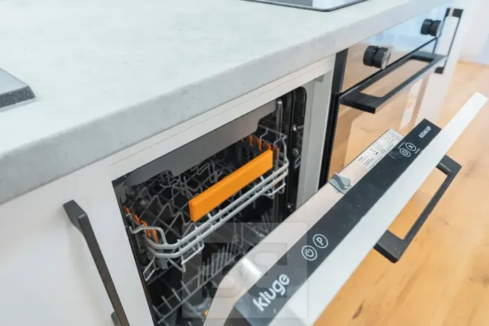 Pronájem bytu 1+kk, Praha - Košíře, Starokošířská, 43 m2