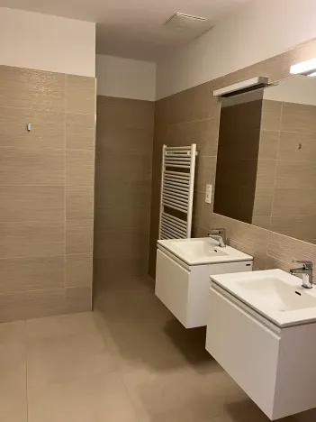 Pronájem bytu 2+kk, Praha - Karlín, Thámova, 95 m2