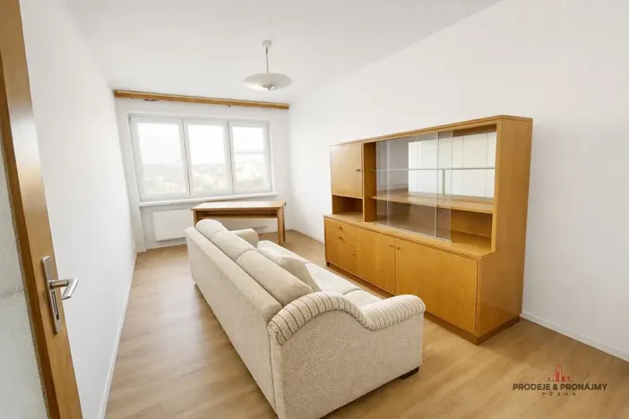 Pronájem bytu 3+1, Praha - Dejvice, Evropská, 93 m2