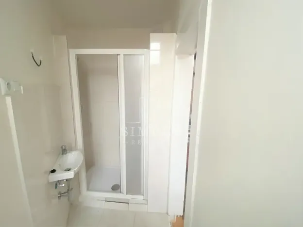 Pronájem bytu 1+1, Praha - Vinohrady, Jagellonská, 57 m2