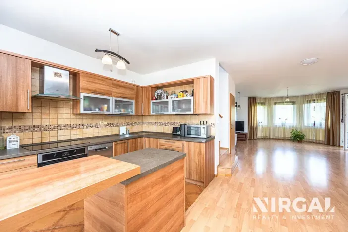 Prodej rodinného domu, Zdiby, U Louže, 224 m2