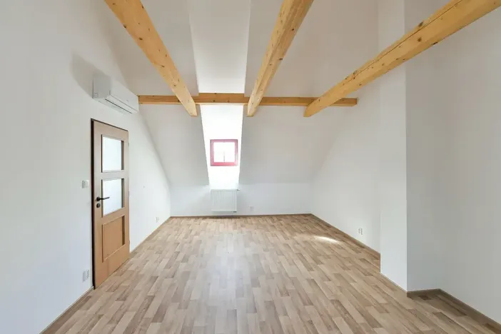 Pronájem bytu 4+kk, Kosoř, Školská, 109 m2