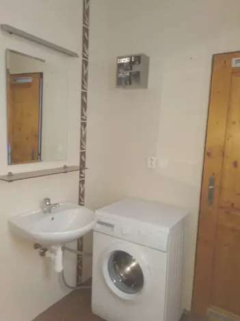 Pronájem bytu 2+1, Praha - Nusle, Sekaninova, 49 m2