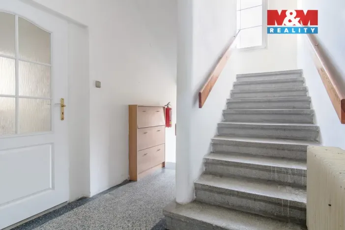 Pronájem bytu 2+kk, Lovosice, Palackého, 42 m2