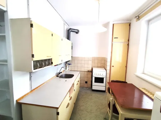 Prodej bytu 2+1, Chrudim, Jabloňová, 53 m2