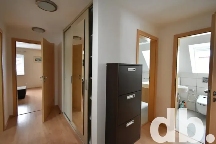 Pronájem bytu 3+kk, Karlovy Vary, Chelčického, 71 m2