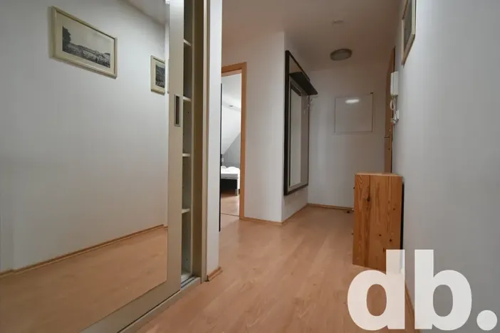 Pronájem bytu 3+kk, Karlovy Vary, Chelčického, 71 m2