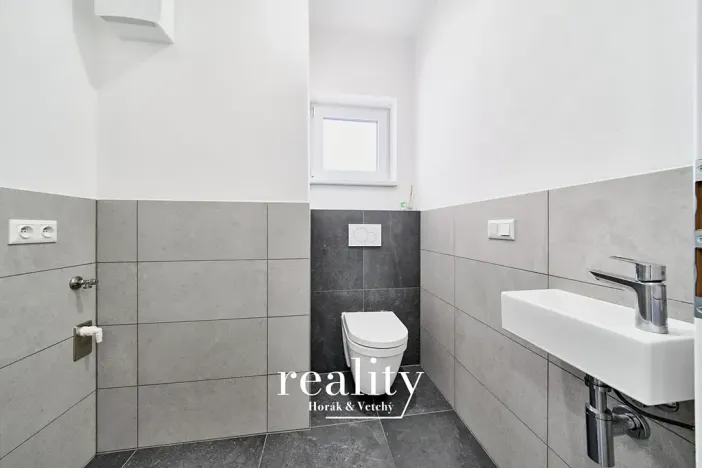 Pronájem bytu 4+kk, Znojmo, Hrušňová, 103 m2