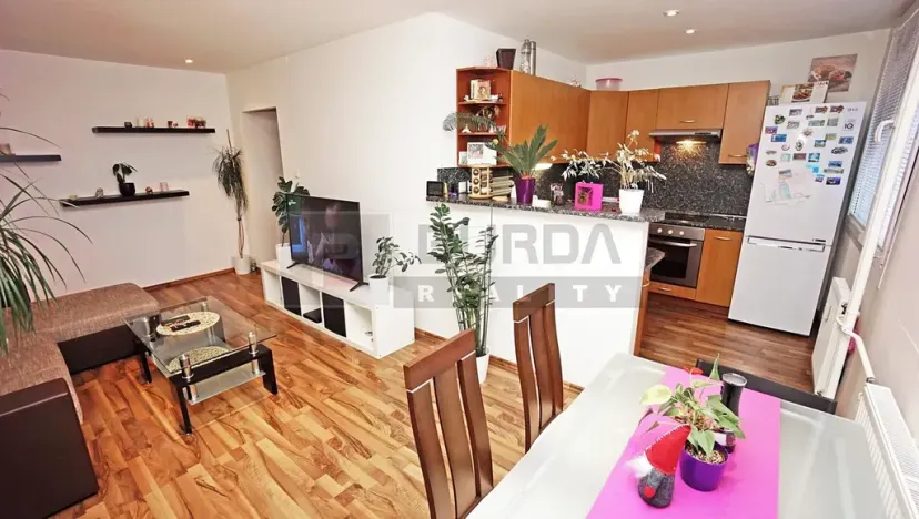 Prodej bytu 2+1, Neratovice, 53 m2