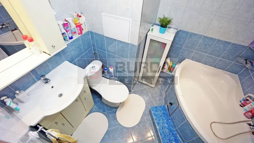 Prodej bytu 2+1, Neratovice, 53 m2