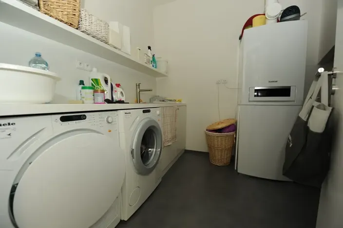 Pronájem rodinného domu, Praha - Horní Měcholupy, U Golfu, 227 m2