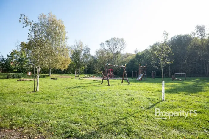 Prodej rodinného domu, Doksany, 192 m2