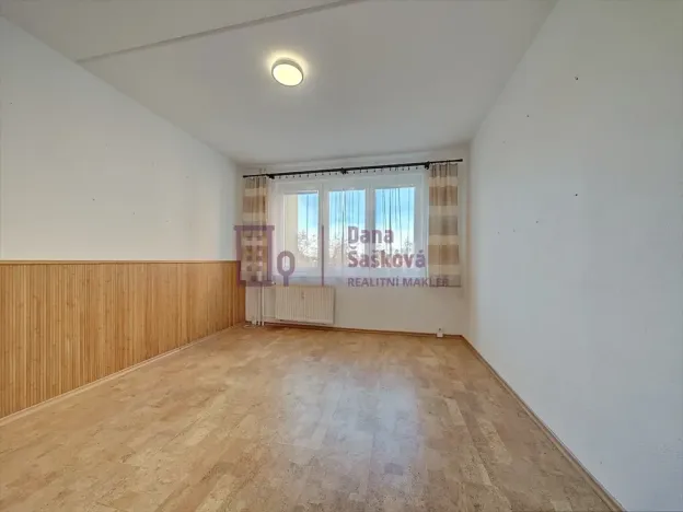 Pronájem bytu 4+1, Jindřichův Hradec, Kosmonautů, 87 m2