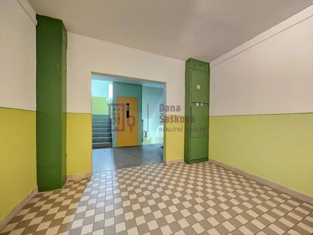 Pronájem bytu 4+1, Jindřichův Hradec, Kosmonautů, 87 m2