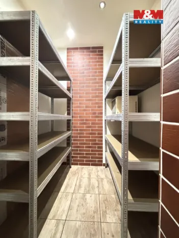 Prodej bytu 3+1, Třebíč - Nové Dvory, Novodvorská, 70 m2