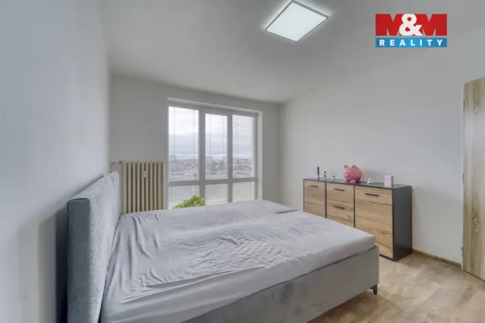 Prodej bytu 3+1, Plzeň, Na Kovárně, 70 m2