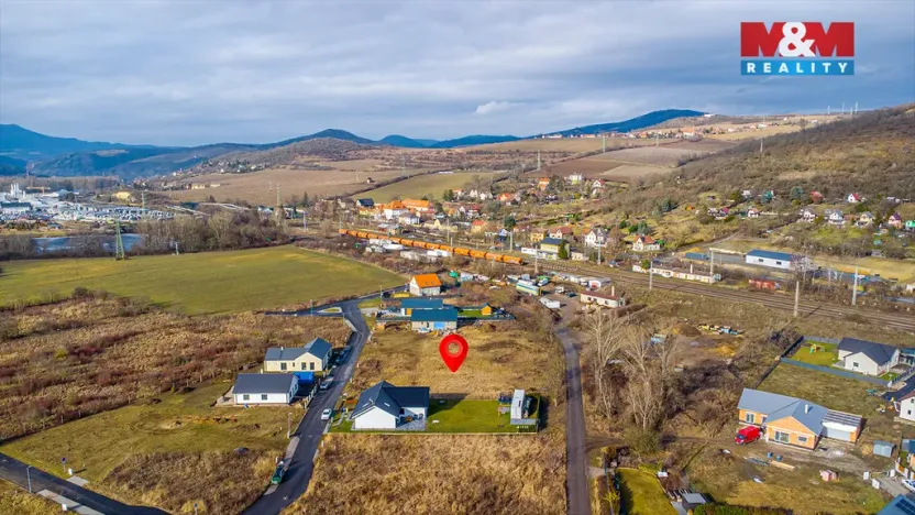 Prodej pozemku pro bydlení, Píšťany, 1098 m2