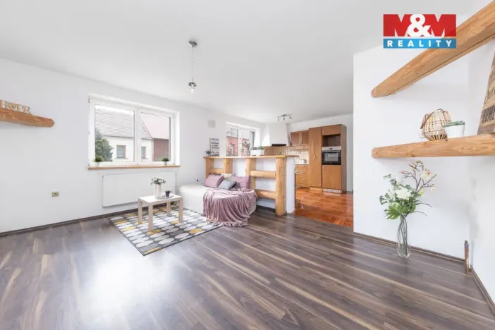 Prodej rodinného domu, Ivaň, 353 m2