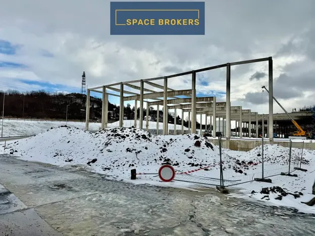 Pronájem skladu, Kadaň, 4000 m2