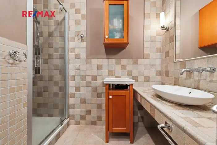 Prodej bytu 4+kk, Praha - Břevnov, Na Petynce, 120 m2