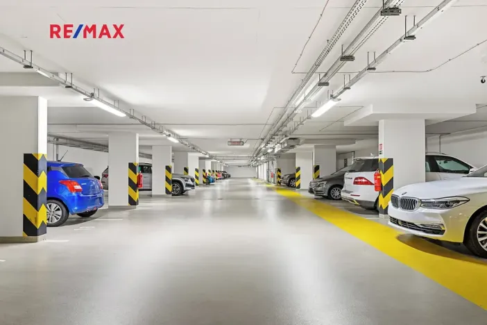 Prodej bytu 4+kk, Praha - Břevnov, Na Petynce, 120 m2