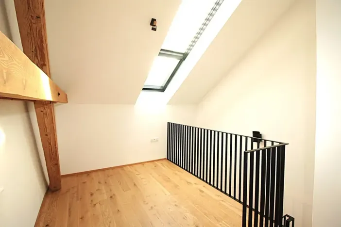 Pronájem bytu 2+kk, Praha - Nusle, Vrtbova, 43 m2