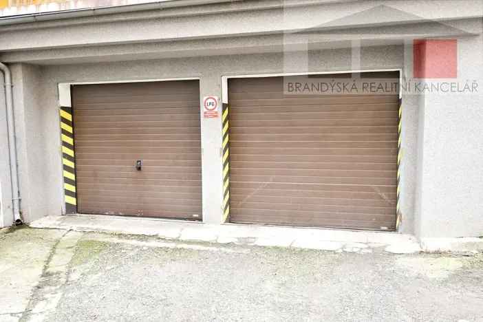 Prodej garáže, Praha - Vysočany, Bassova, 15 m2